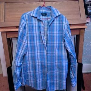 Men’s Van Heusen M Slim Fit Light Blue Plaid Shirt